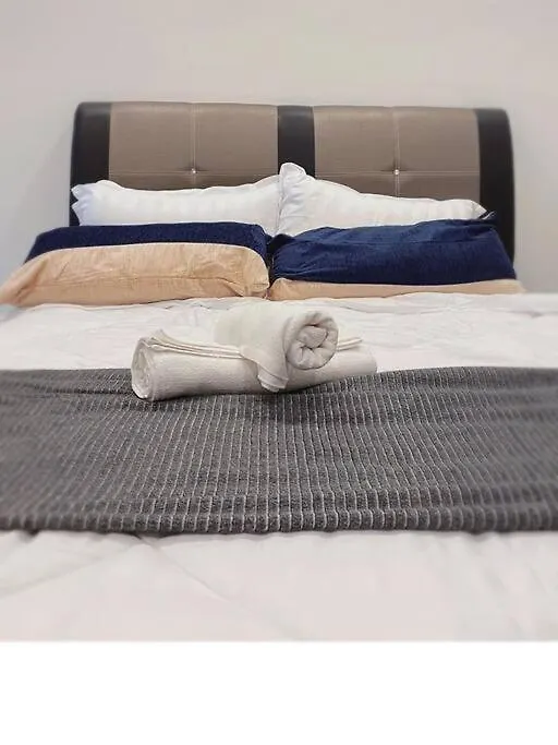 D'Sara Sentral-Kampung Selamat Mrt Apartment Sungai Buloh Malaysia