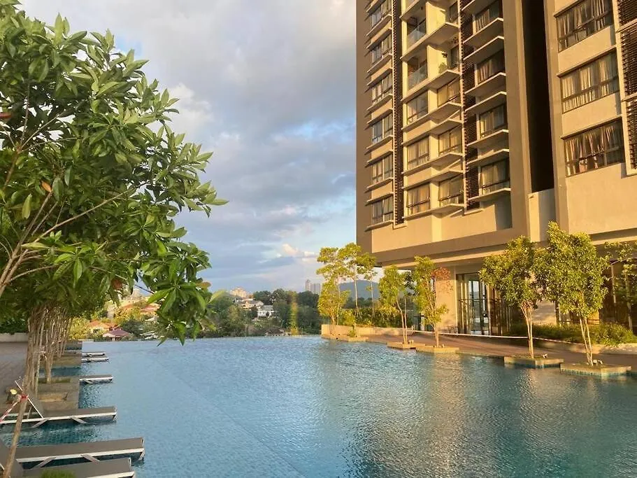 D'Sara Sentral-Kampung Selamat Mrt Apartment Sungai Buloh